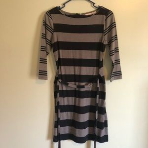 LOFT black and grey sleeves dress with belt